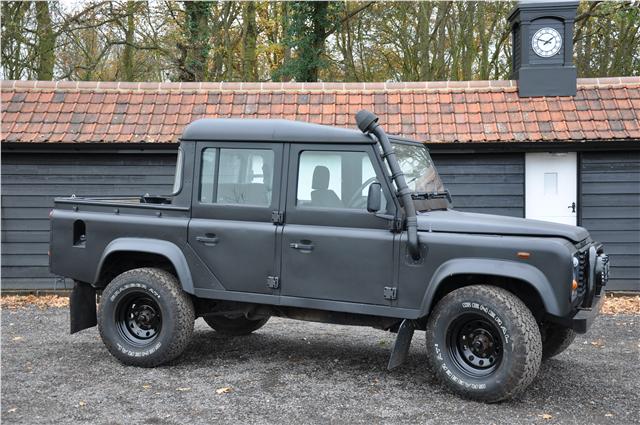 Landrover Defender Twin Cab 110 Diesel Td5 – Ks Plant And Marine