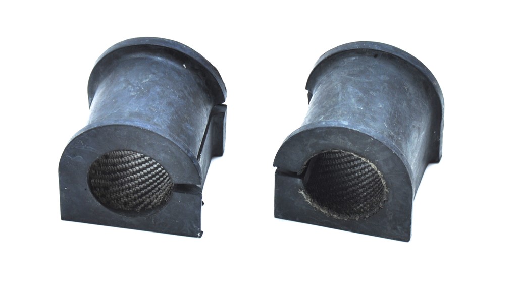 LAND ROVER FREELANDER 2001 onward FRONT ANTI ROLL BAR BUSH Set of 2 RBX000010