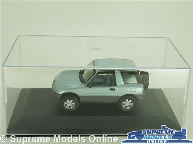 ハセガワ トヨタ　RAV4 1/43 TOYOTA RAV4 MODEL CAR LIGHT GREEN 1:43 SCALE VITESSE V98015 MK1