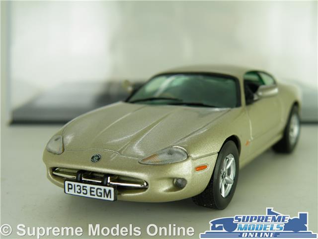 Premium ModelCar　その① JAGUAR XK8 COUPE MODEL CAR TOPAZ BEIGE GOLD 1:43 SCALE MK1 SERIES