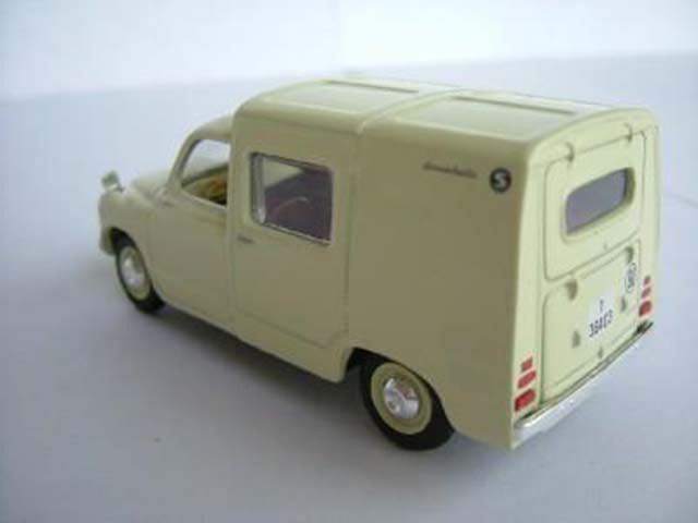 FIAT SEAT 600 FORMICHETTA DELIVERY VAN 1//43RD SIZE CREAM ITALY//SPAIN T3412Z =