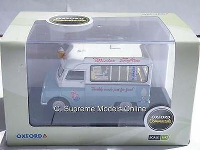 Railway Scale Sized Oxford Old Style Police Bedford Van