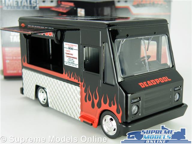 DIECAST Toys CAR JADA 1:32 W//B Marvel Metals Deadpool Taco Truck Black /& White Set of 2 30864-MJ New Jada