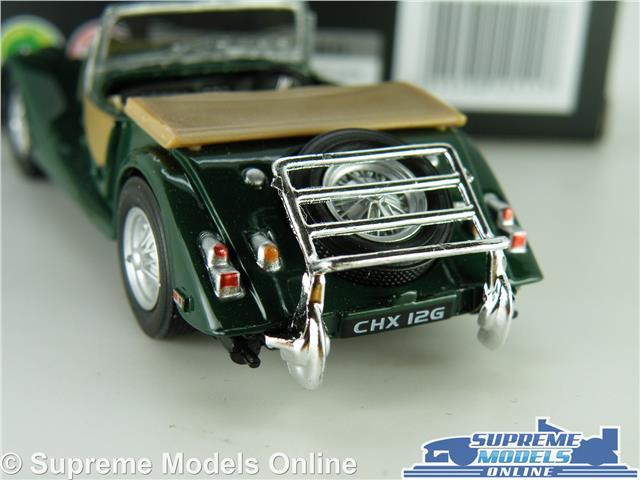 MORGAN CAR MODEL PLUS EIGHT GREEN ROADSTER 1:43 SIZE