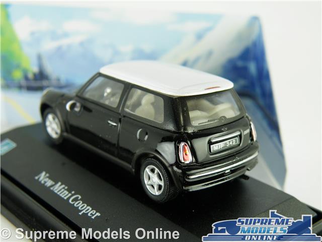 Mini Cooper Modelo De Coche Azul Década de 2000 escala 1:72 Cararama Nuevo MK1 BMW K8