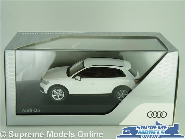 Details about   Original Manufacturer 1/43 Scale Audi Q5 SUV Alloy Diecast Car Model 5 Colors