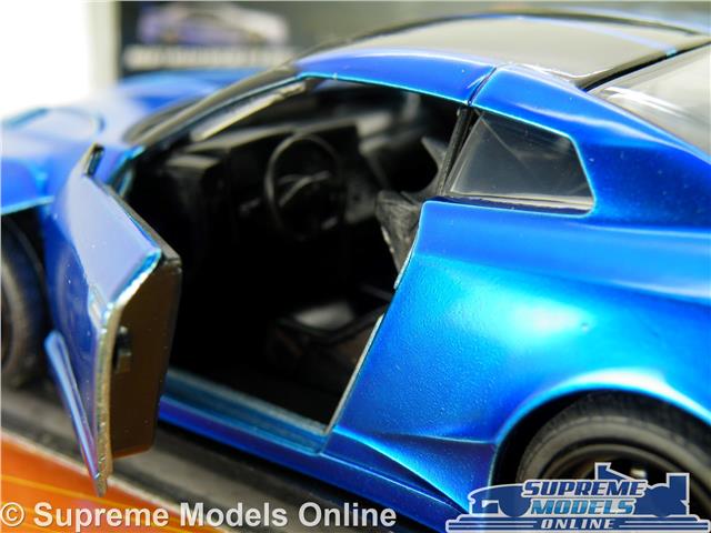 Fast /& Furioso Brian/'s Nissan GT-R R35 sopra coche modelo escala 1:32 Jada Escala 98270 K8