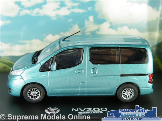 Miniature Eligor 1/43 Nissan NV200 Van Of The Year 2010 - Couleur Gris Argenté, Référence 101335, Occasion