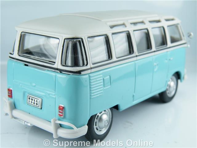 Volkswagen T1 Samba ミニカー VOLKSWAGEN T1 SAMBA BUS 1/43RD SCALE MODEL TURQUOISE COLOUR