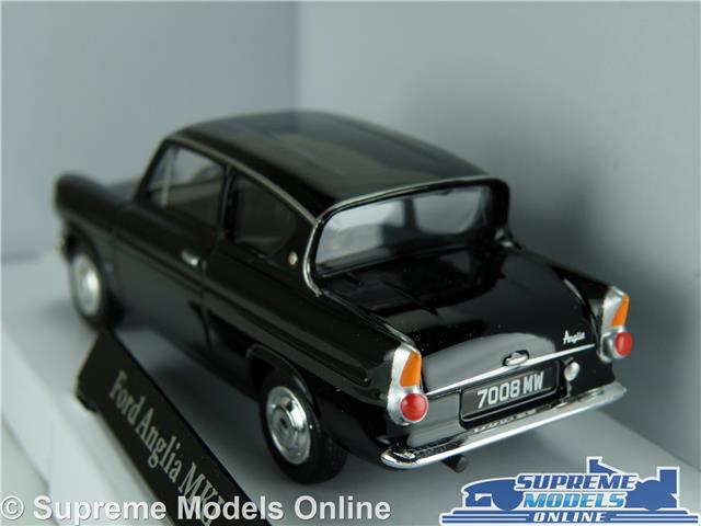 FORD ANGLIA 105E MODEL CAR 1:43 SIZE BLACK 1960'S CLASSIC ...