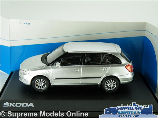 SKODA FABIA COMBI MODEL CAR 1:43 SCALE ABREX SILVER