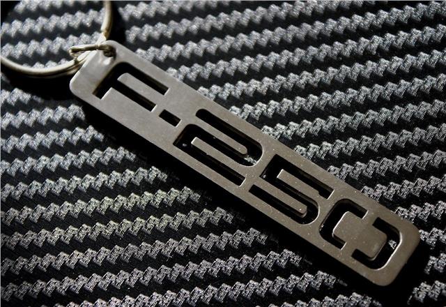 F250 KEYRING SVT RAPTOR PLATINUM PICK UP O