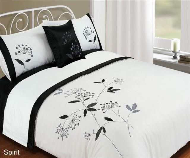 5 Piece Bed In A Bag Bedding Duvet Quilt Cover Set, Double 5 Piece Bed In A Bag Bedding Duvet Quilt Cover Set, Double