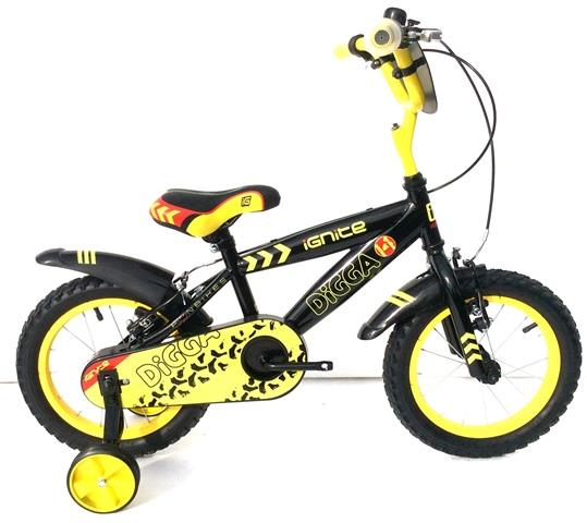 boys bike with stabilisers